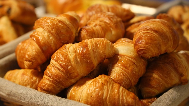 Jaka jest najlepsza pasta do polerowania lakieru samochodowego? Jaka jest najlepsza pasta do polerowania lakieru samochodowego?