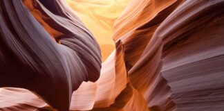 Jak zrobić otwór pod śrubę?