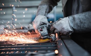 Czy szlifierka to to samo co polerka?