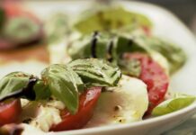 Czy octem można myc lustro? Czy octem można myc lustro?